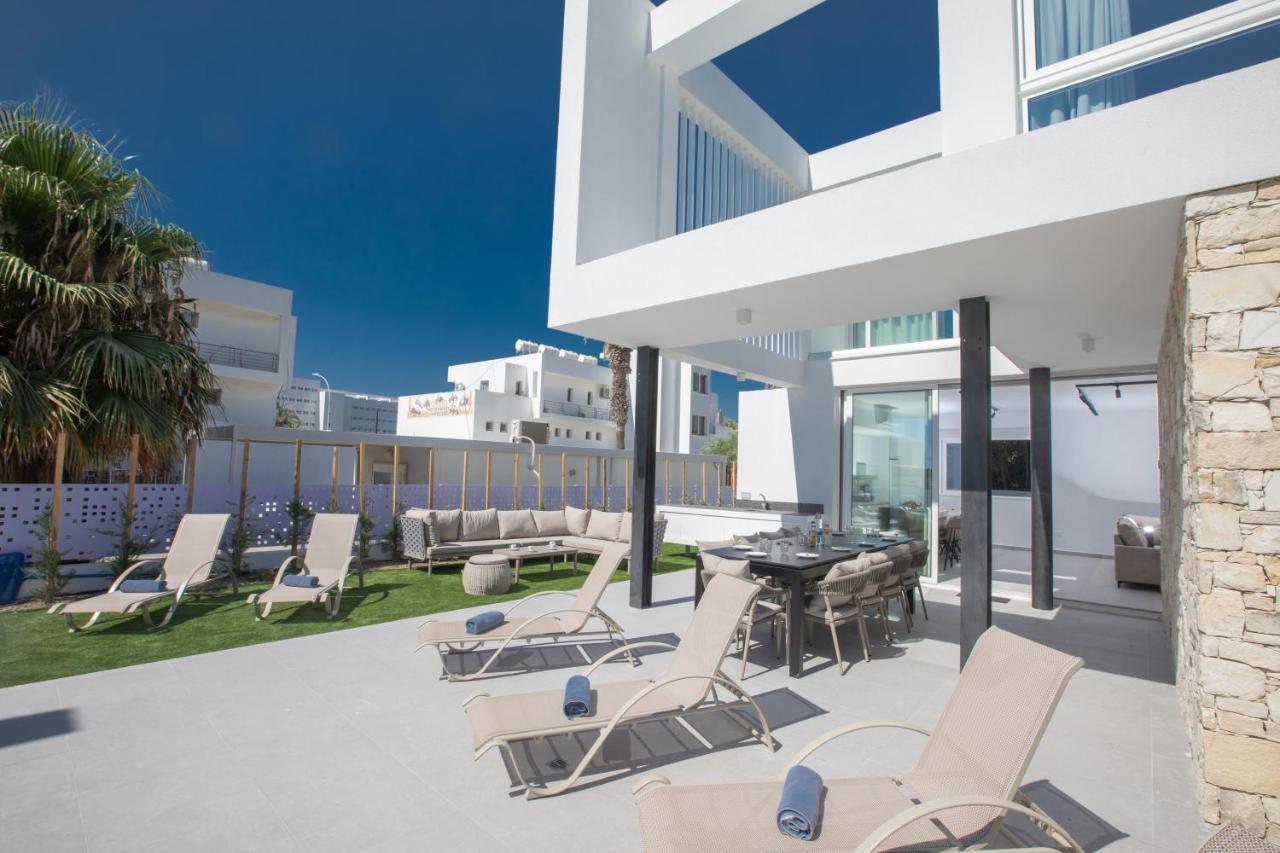 Kube Luxury Villas Ayia Napa Exterior photo