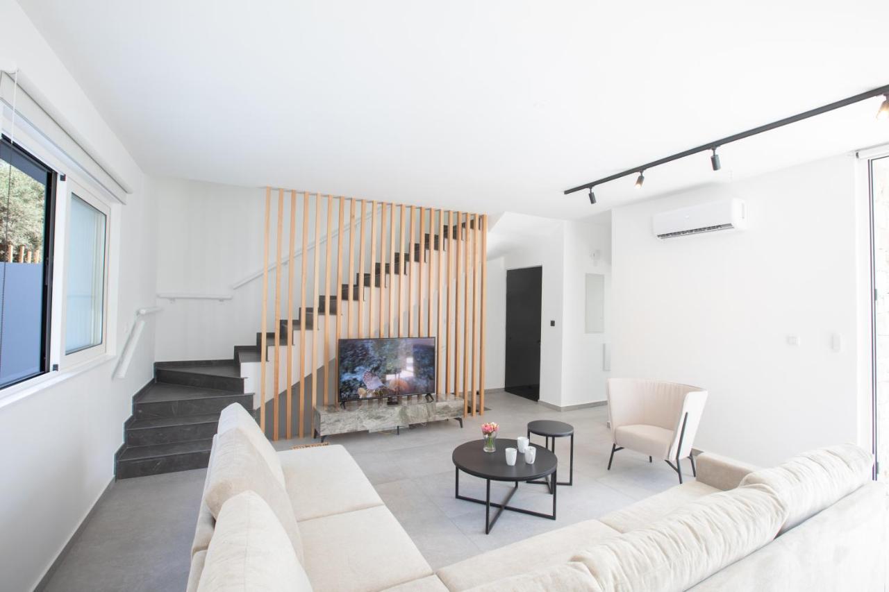 Kube Luxury Villas Ayia Napa Exterior photo
