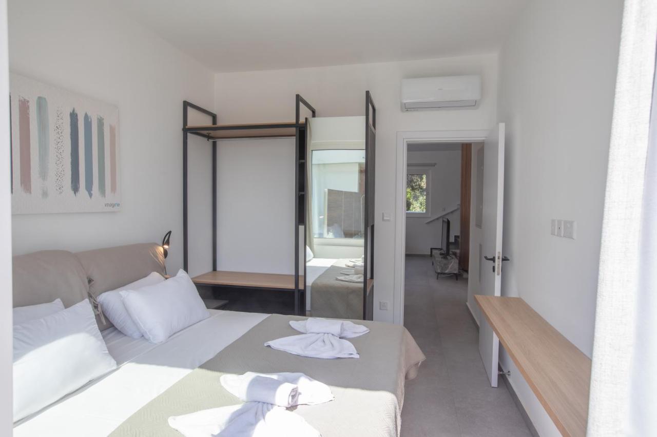 Kube Luxury Villas Ayia Napa Exterior photo