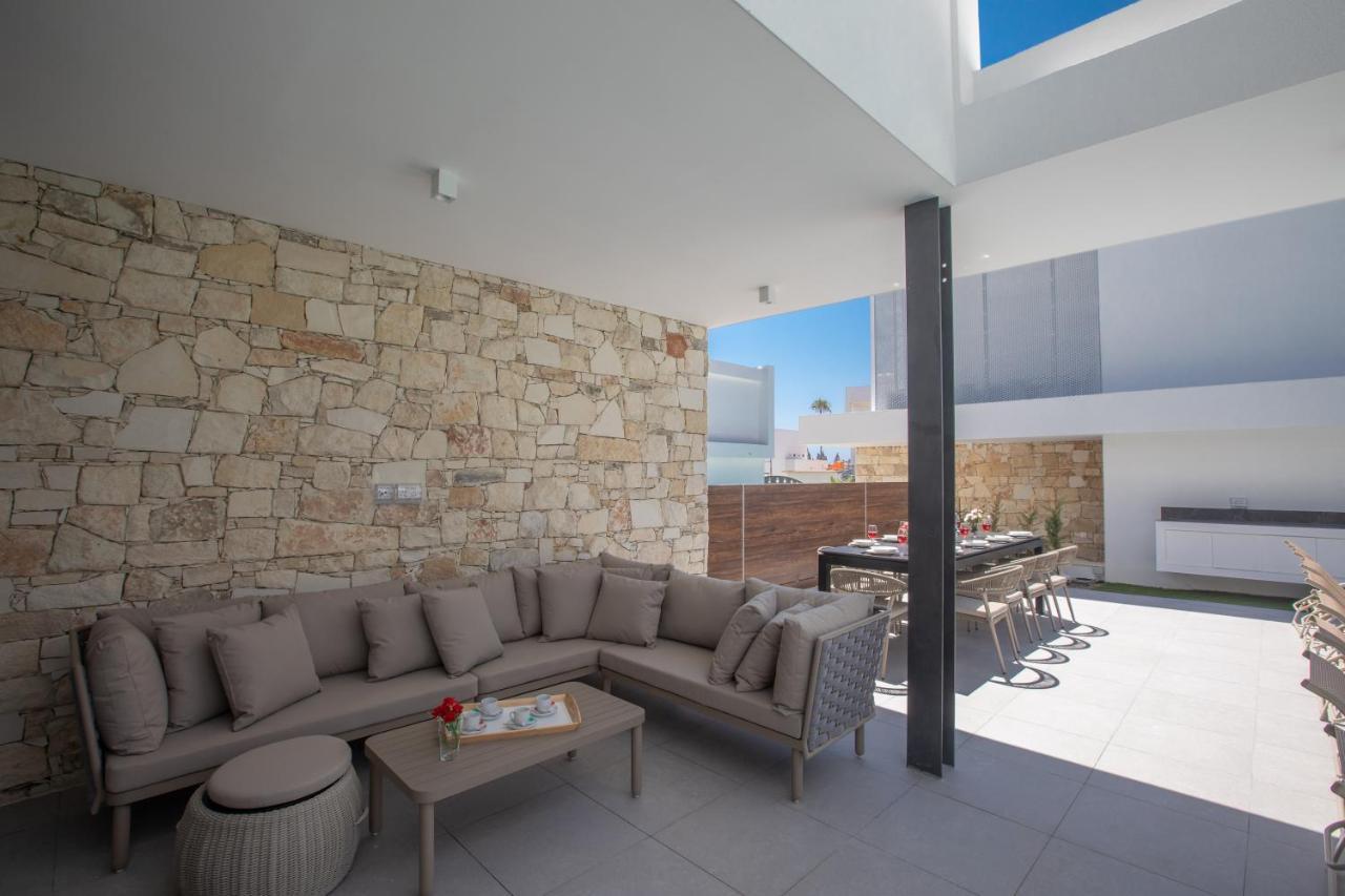 Kube Luxury Villas Ayia Napa Exterior photo
