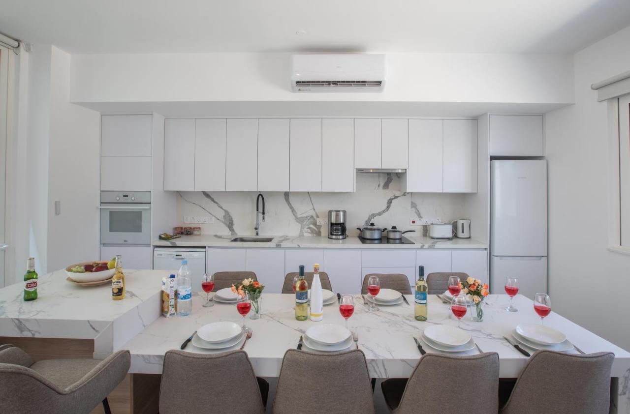 Kube Luxury Villas Ayia Napa Exterior photo